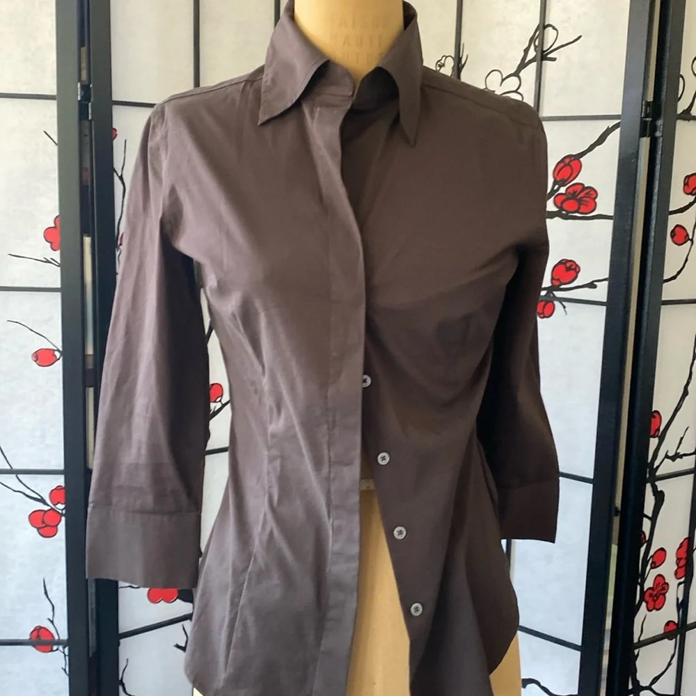 Button down shirt - Picture 1 of 3